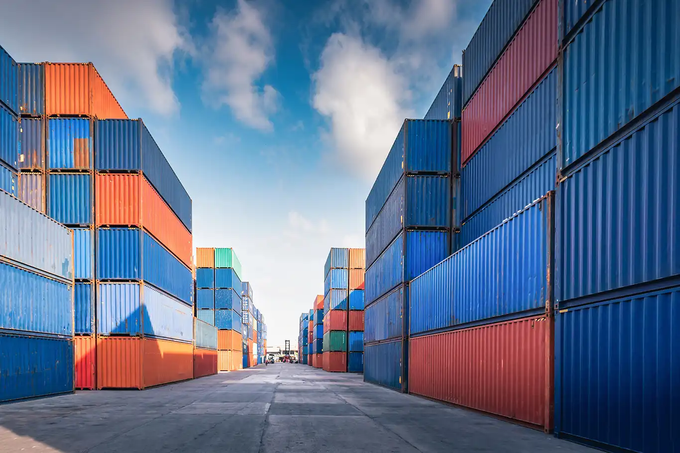 O bölgede  10 aylık dış ticaret fazlası 8 milyar doları aştı