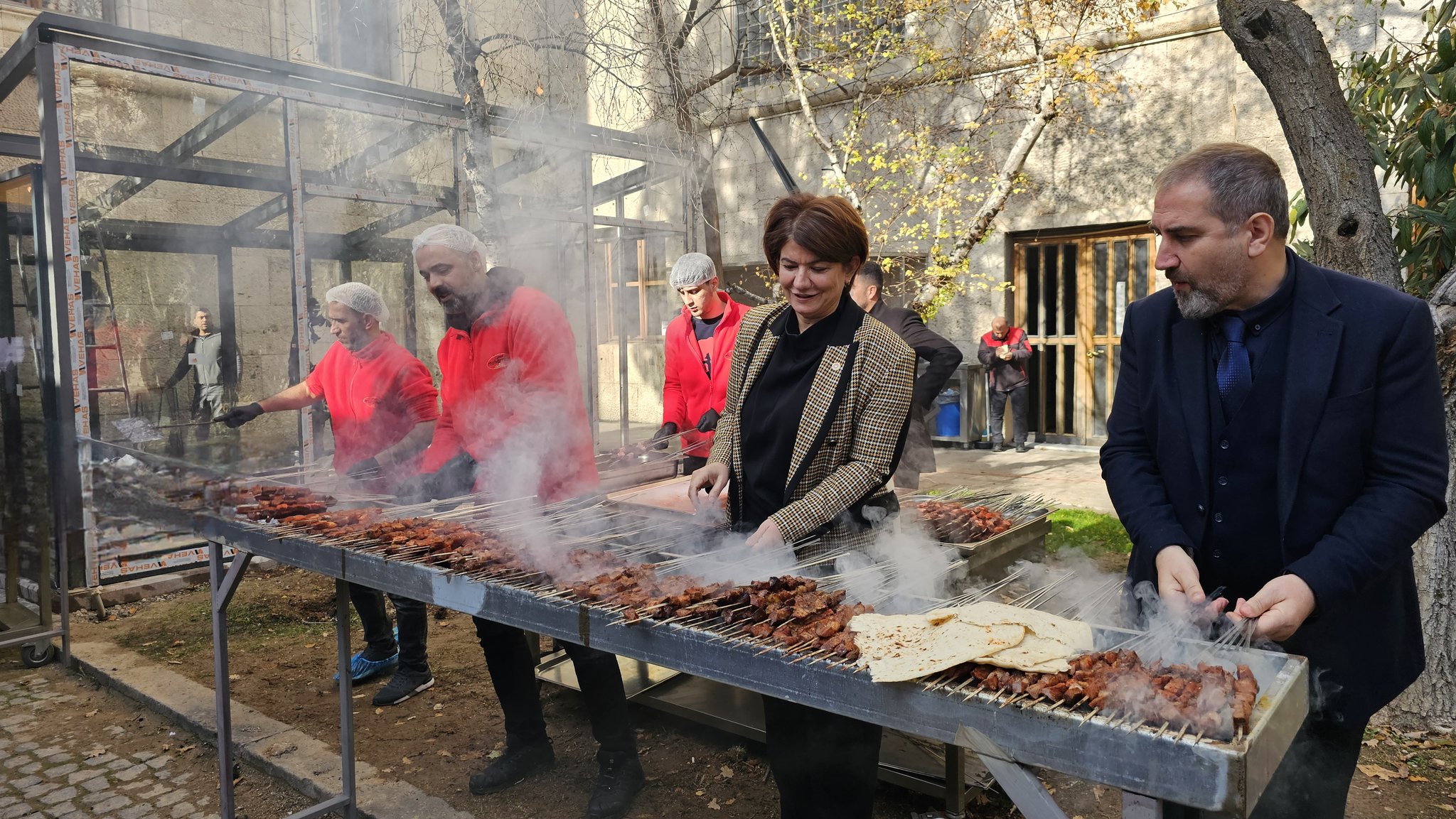 Diyarbakır Milletvekili ciğer eleştirilerine cevap verdi