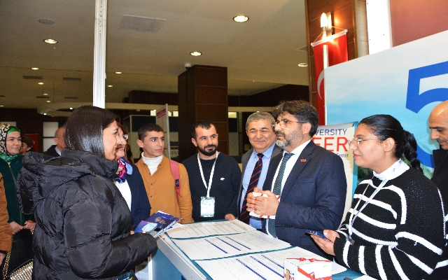 Diyarbakır’da Üniversite Bölüm Tanıtım Günleri yapıldı