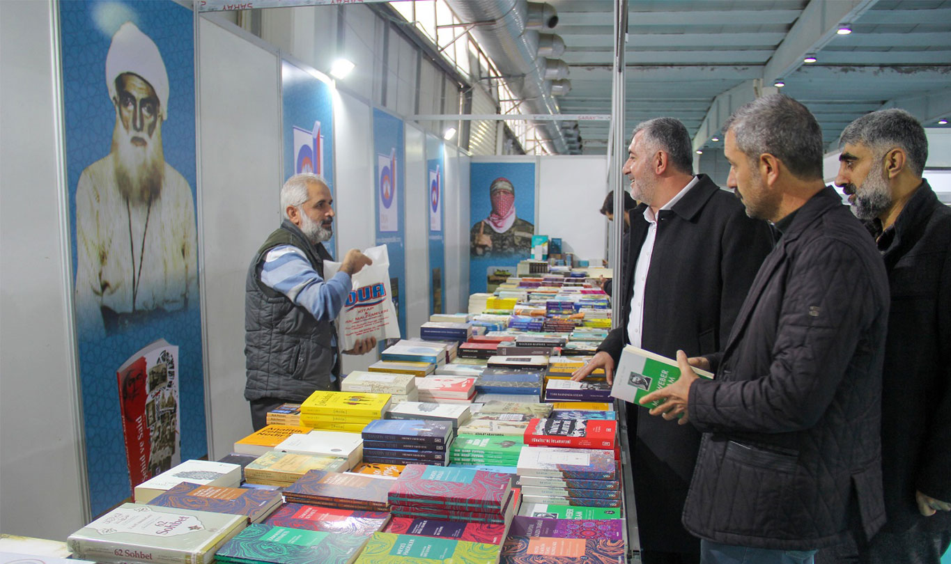 HÜDAPAR Diyarbakır'dan "Kitap Fuarı"na ziyaret