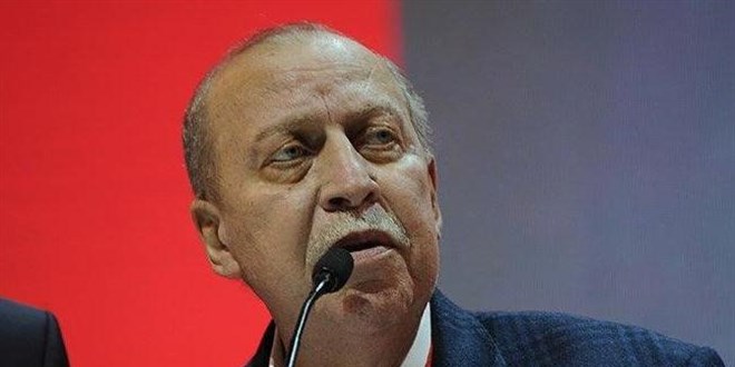 Eski Bakan Yaşar Okuyan hayatını kaybetti