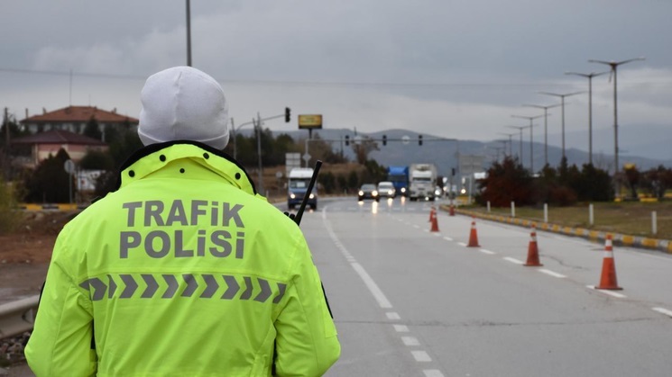 İşte trafik cezalarının yeni yıl tarifesi! Dikkat etmeyen resmen yandı