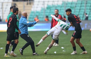 Bursaspor olaylı maçla ilgili başvuru yapmadı!