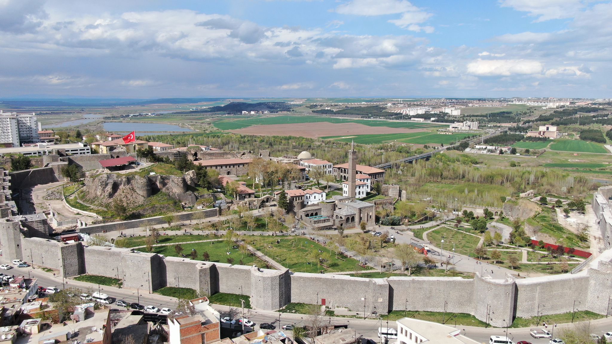 Diyarbakır’da beklenen gün geldi! Bugün başlıyor!