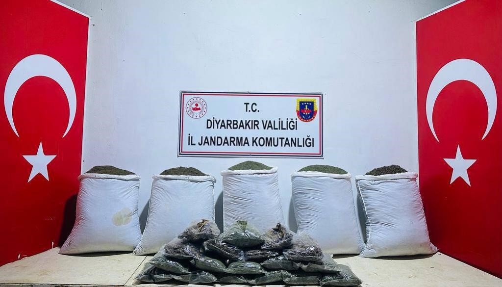 Diyarbakır Lice’de 160 kilo esrar ele geçirildi