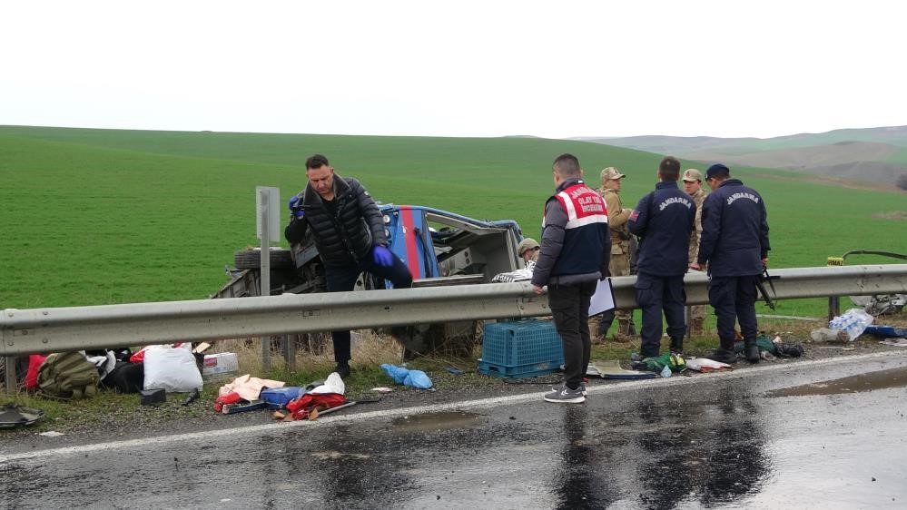 Diyarbakır’da kaza yapan cezaevi aracındaki mahkumlarla ilgili detaylar belli oldu