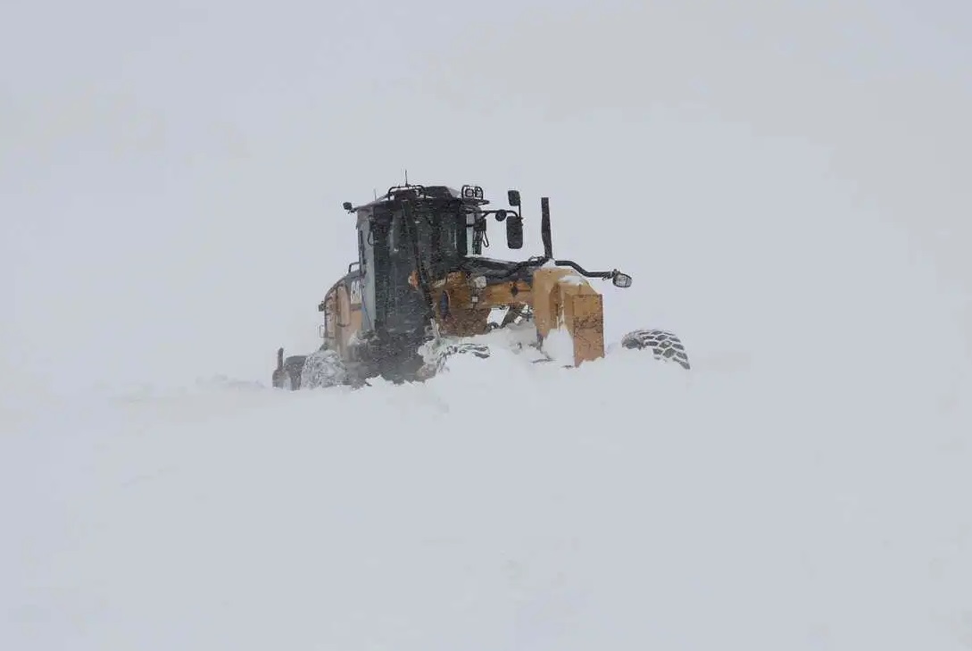 Erzurum, Ağrı, Şırnak, Kars, Hakkari, Van, Doğu Anadolu Resmen Buz Tuttu!