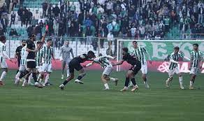 Amedspor ve Diyarbekirspor Çok Muzdarip Olmuştu! Futbol Disiplin Talimatı'nda Değişiklik