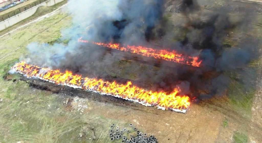 Diyarbakır’da 23 ton uyuşturucu yakılarak imha edildi