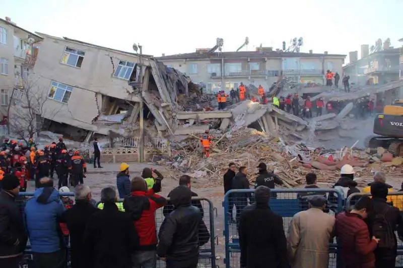 Elazığ'da meydana gelen deprem felaketinin 4. yılı geride kaldı