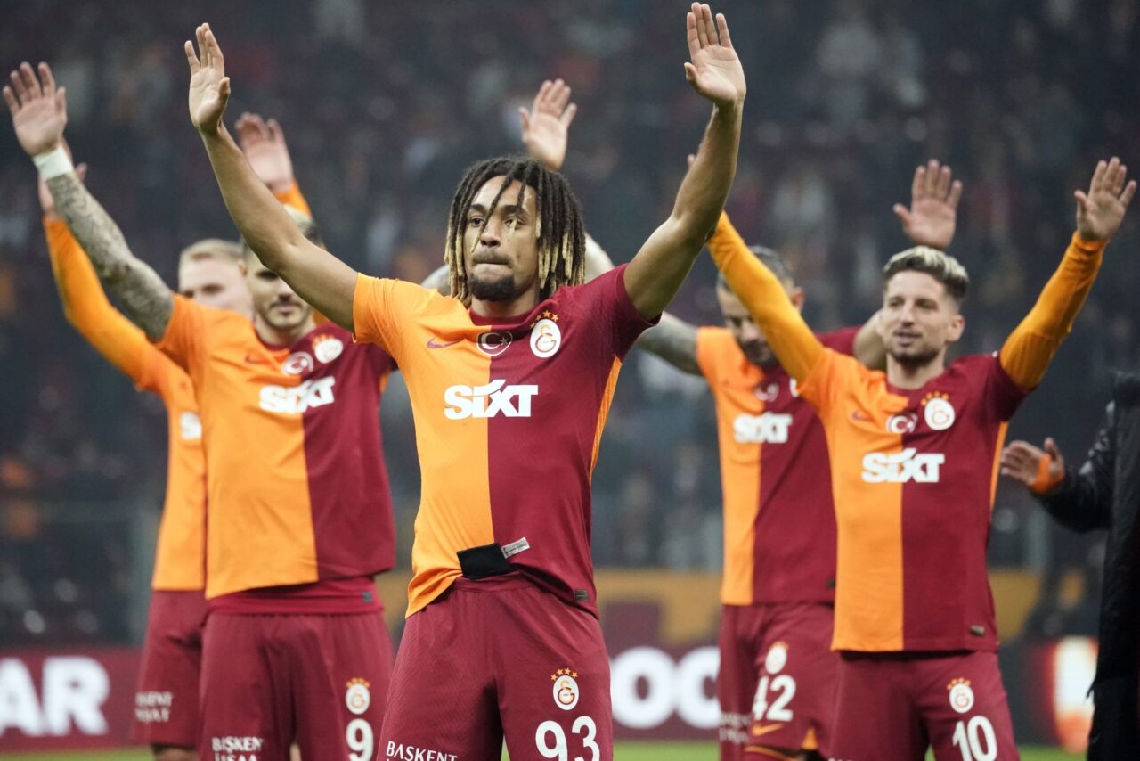 Sacha Boey'dan Galatasaray'a veda mesajı