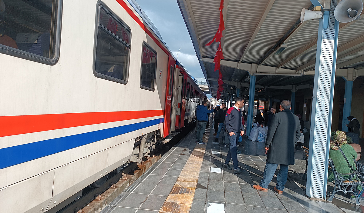 Diyarbakır Tren Garı’nda 89 yıl…