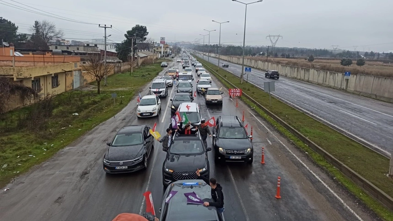 Diyarbakır’da DEM Parti adayları şehir turuna çıktı