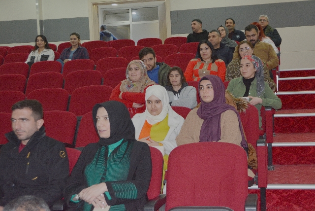 Diyarbakır’da “Aile İçi Şiddet Döngüsü” Semineri  Düzenlendi