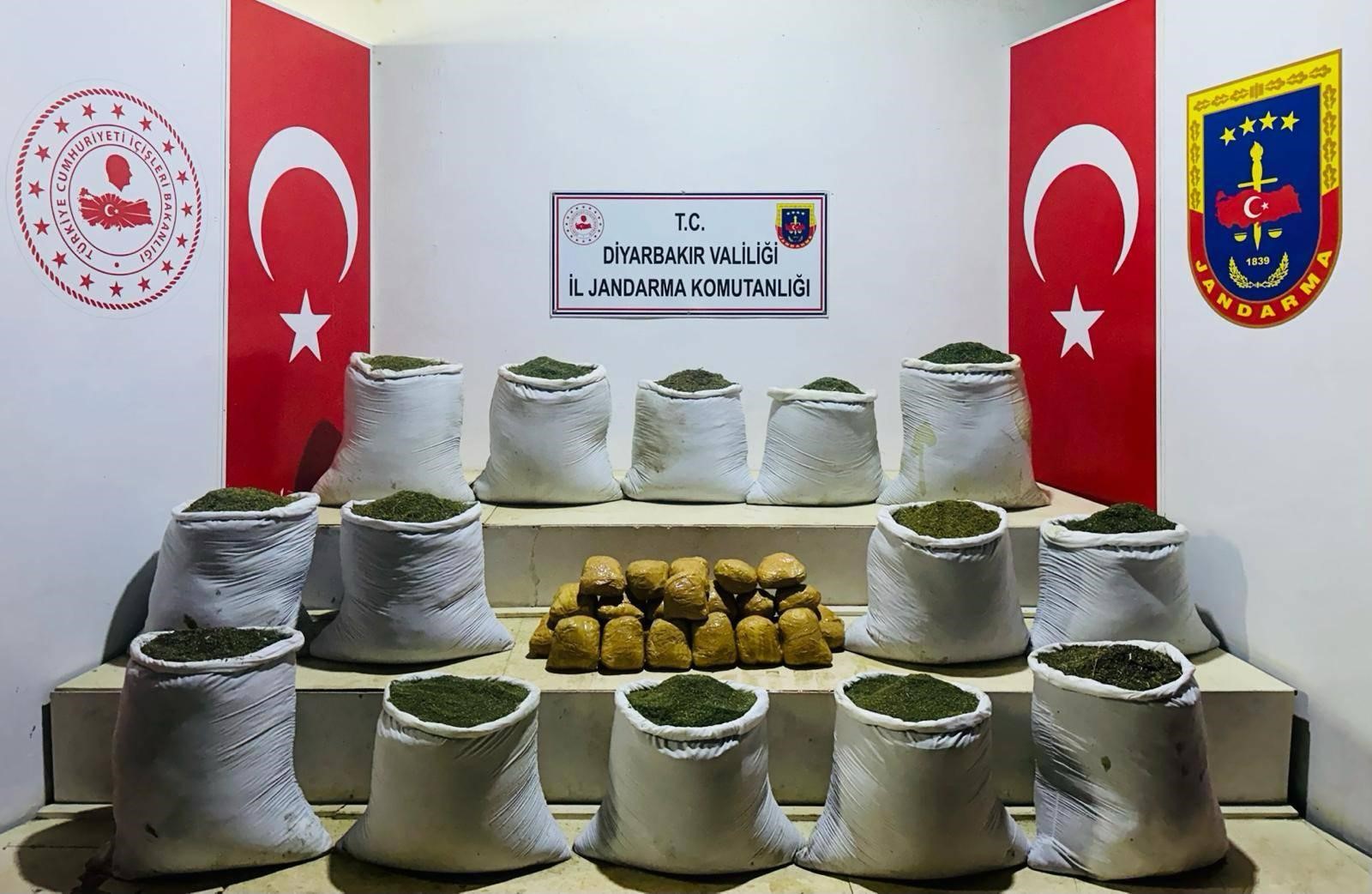 Diyarbakır Lice'de 381 kilo esrar ele geçirildi