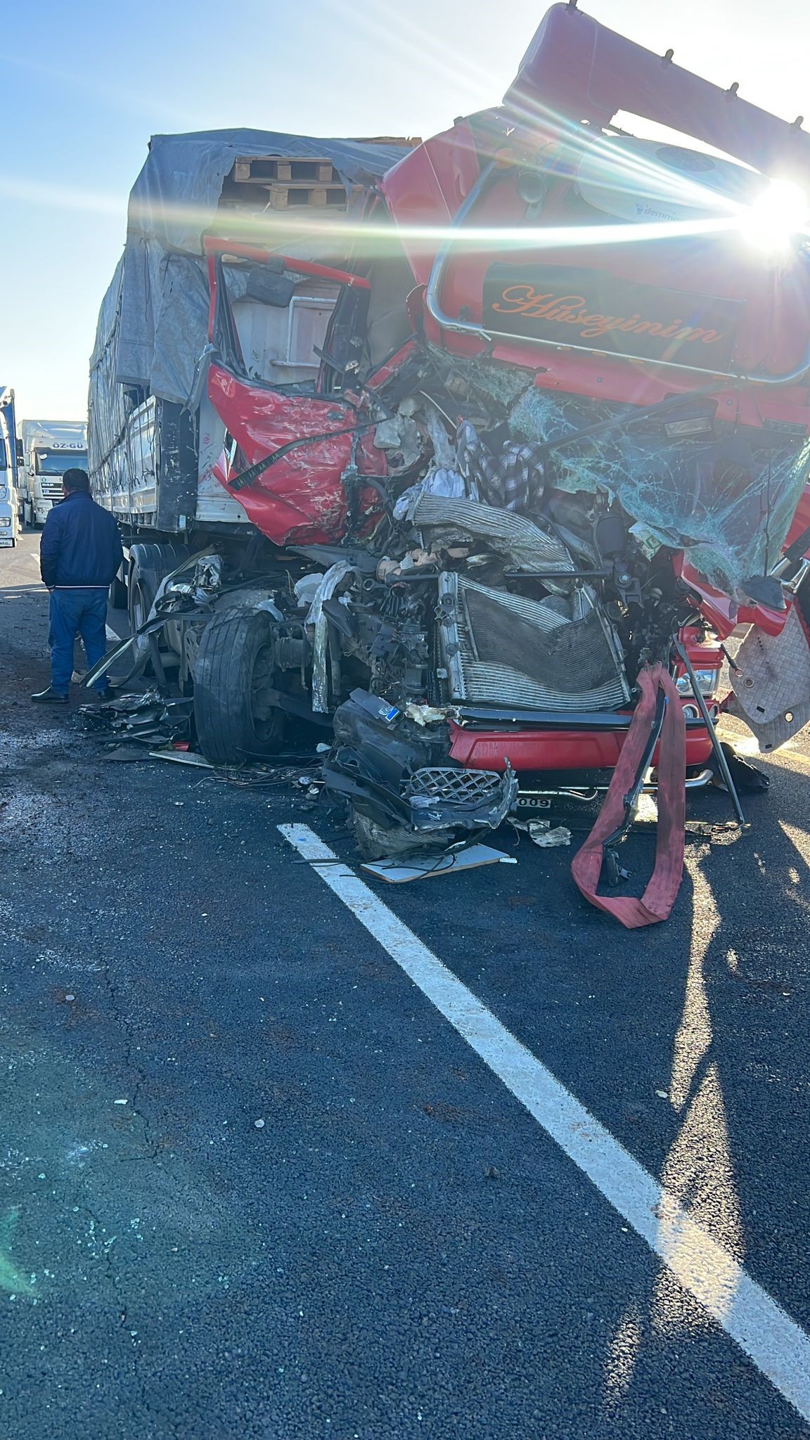 Diyarbakır’da feci kaza: Otostop çektiği araçta hayatını kaybetti