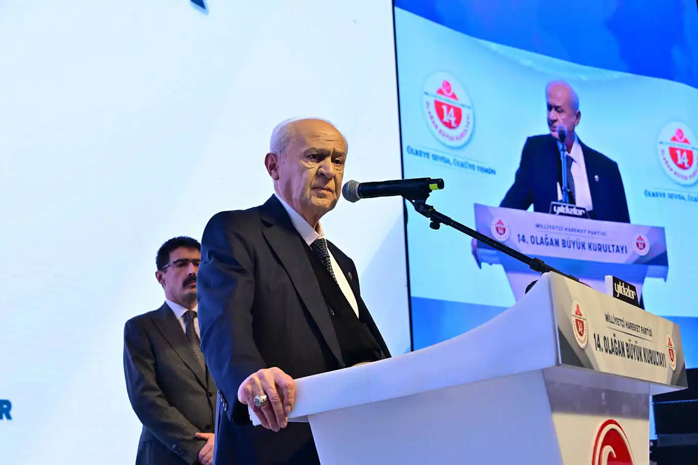 Devlet Bahçeli yeniden MHP Genel Başkanı oldu!