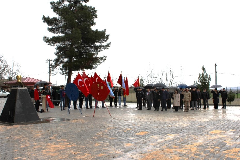 Dicle’de 18 Mart  anma programı düzenlendi