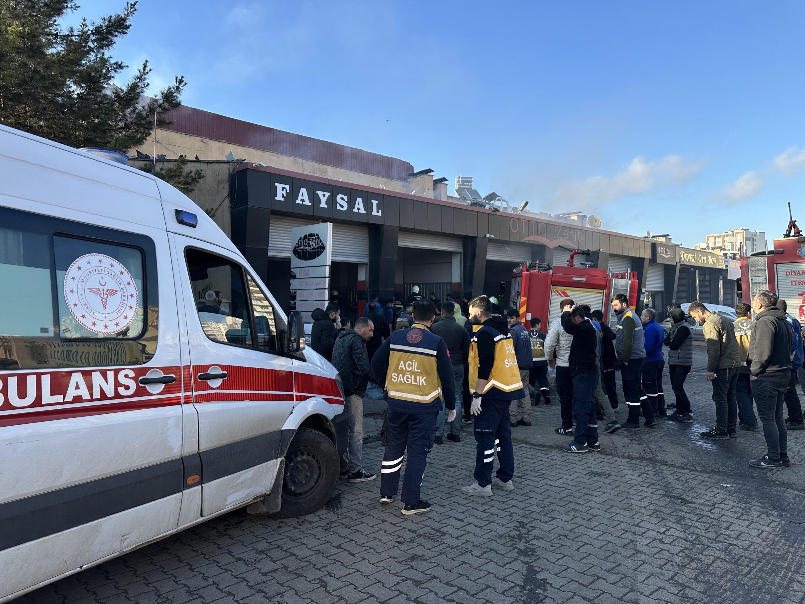  Diyarbakır’da yangın: 3 işçi dumandan etkilendi