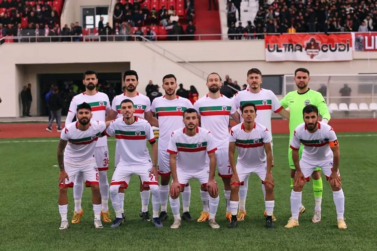 Efsane Diyarbakırspor farklı kazandı