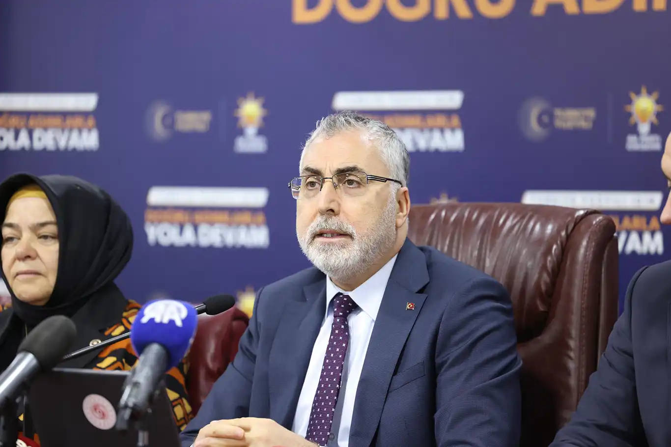 Bakan Işıkhan'ndan işsizlik rakamları değerlendirmesi: "Son 10 yılın en düşük seviyesi"