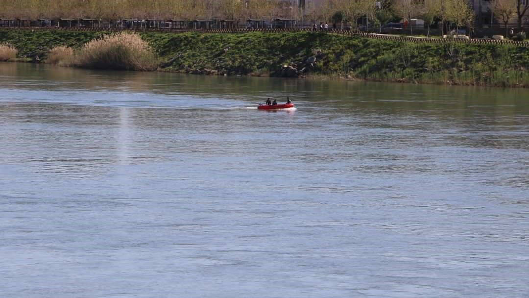 Dicle Nehri’nde arama çalışması başlatıldı