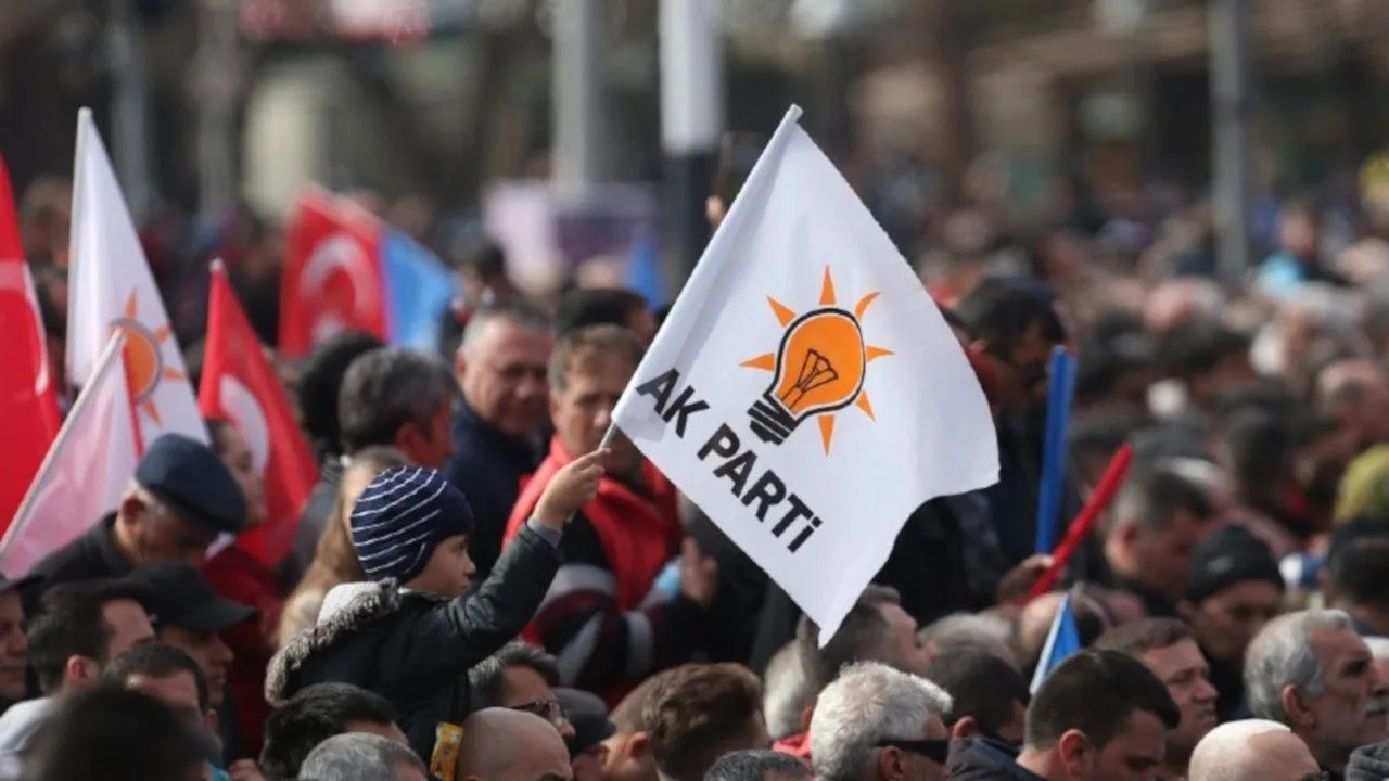 Diyarbakır’da AK Parti’ye 30 başvuru