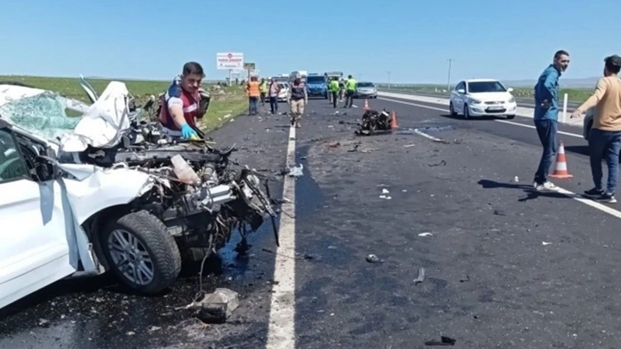 Diyarbakır’da trafik kazası: Ölü ve yaralılar var