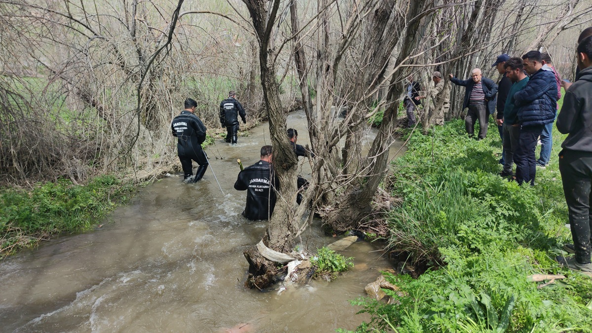 Dereye düşen 3 yaşındaki çocuk öldü