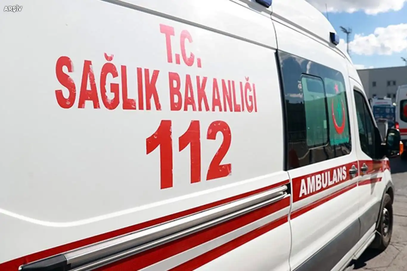 Uçuruma devrilen minibüs alev aldı: 3 ölü, 18 yaralı