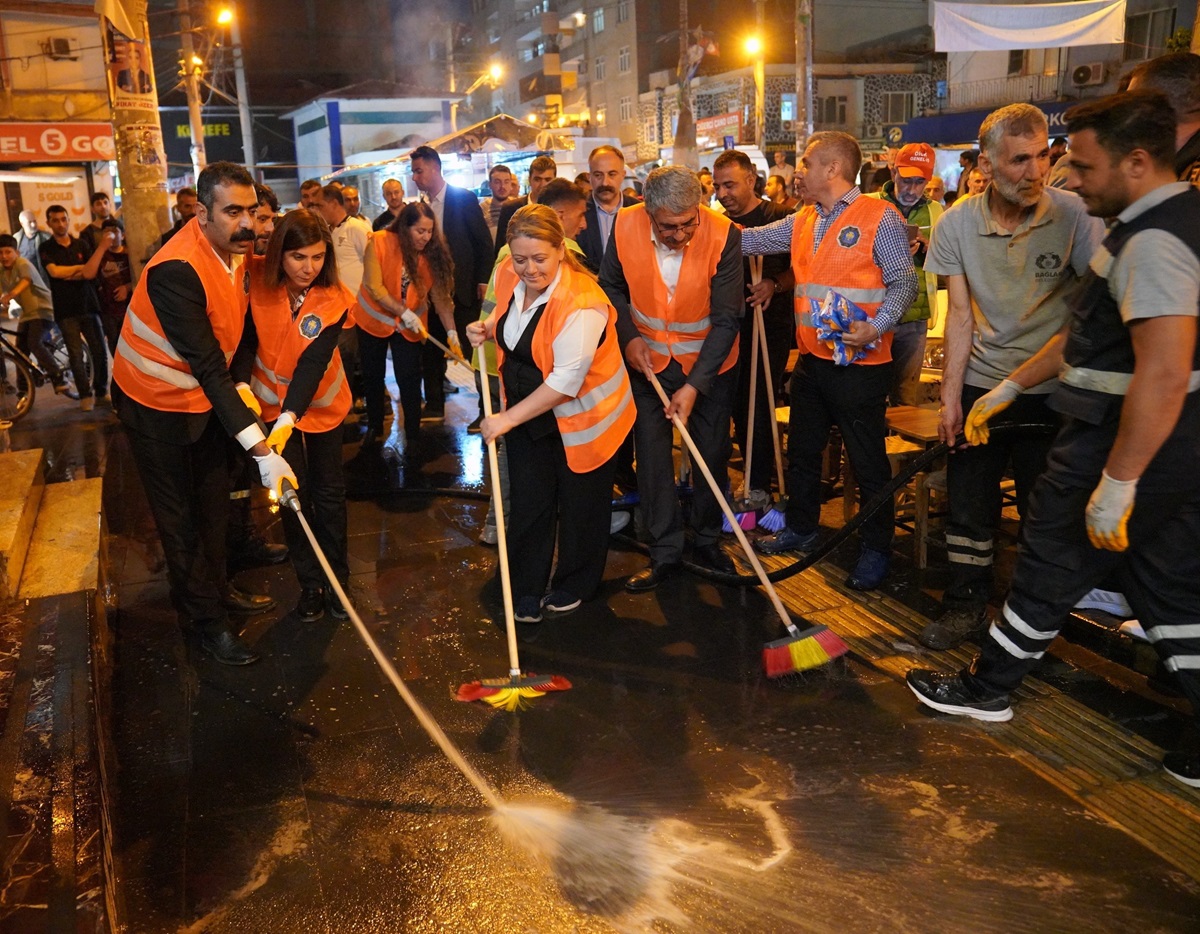 Diyarbakır'da temizlik kampanyası başladı