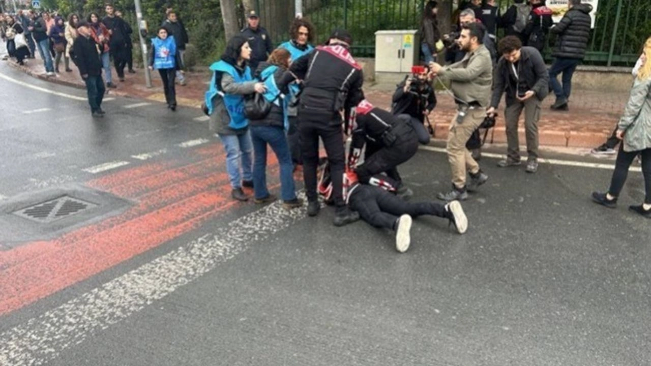 İstanbul’da Taksim gerginliği: En az 216 gözaltı