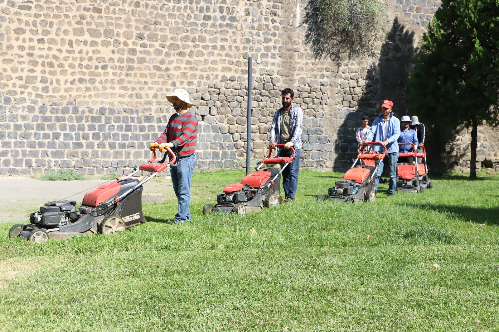 Diyarbakır'da 3 milyon 755 bin metrekarelik yeşil alanda çalışma