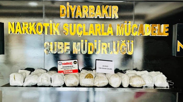 Diyarbakır’da gözaltına alınan 587 kişiden 44’ü tutuklandı