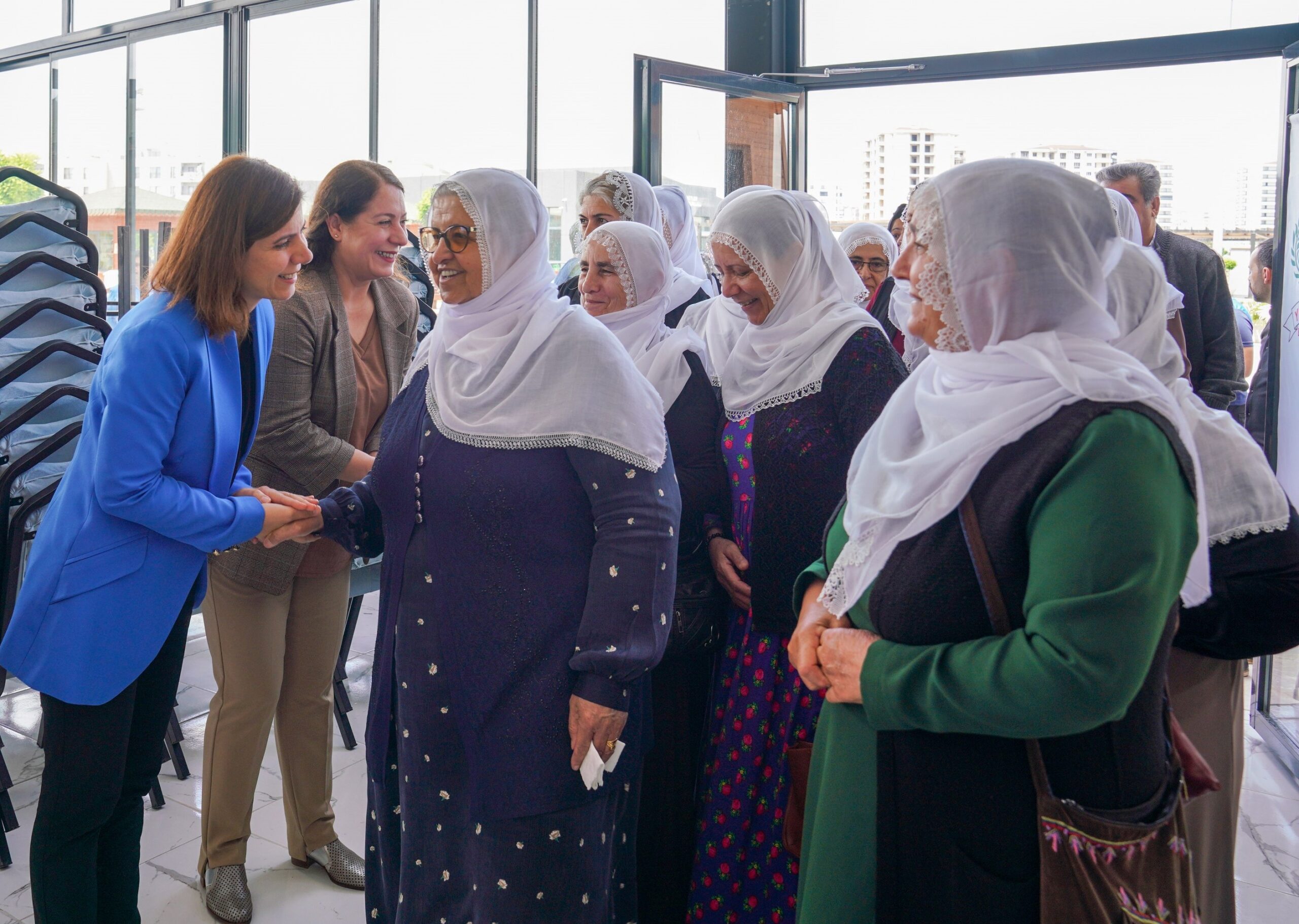 Diyarbakır Büyükşehir Belediyesi Eş Başkanı Anneler Günü etkinliğine katıldı