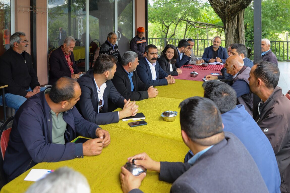 Diyarbakır Büyükşehir Belediyesi Eş Başkanı Hatun,ilçe ziyaretlerini sürdürüyor