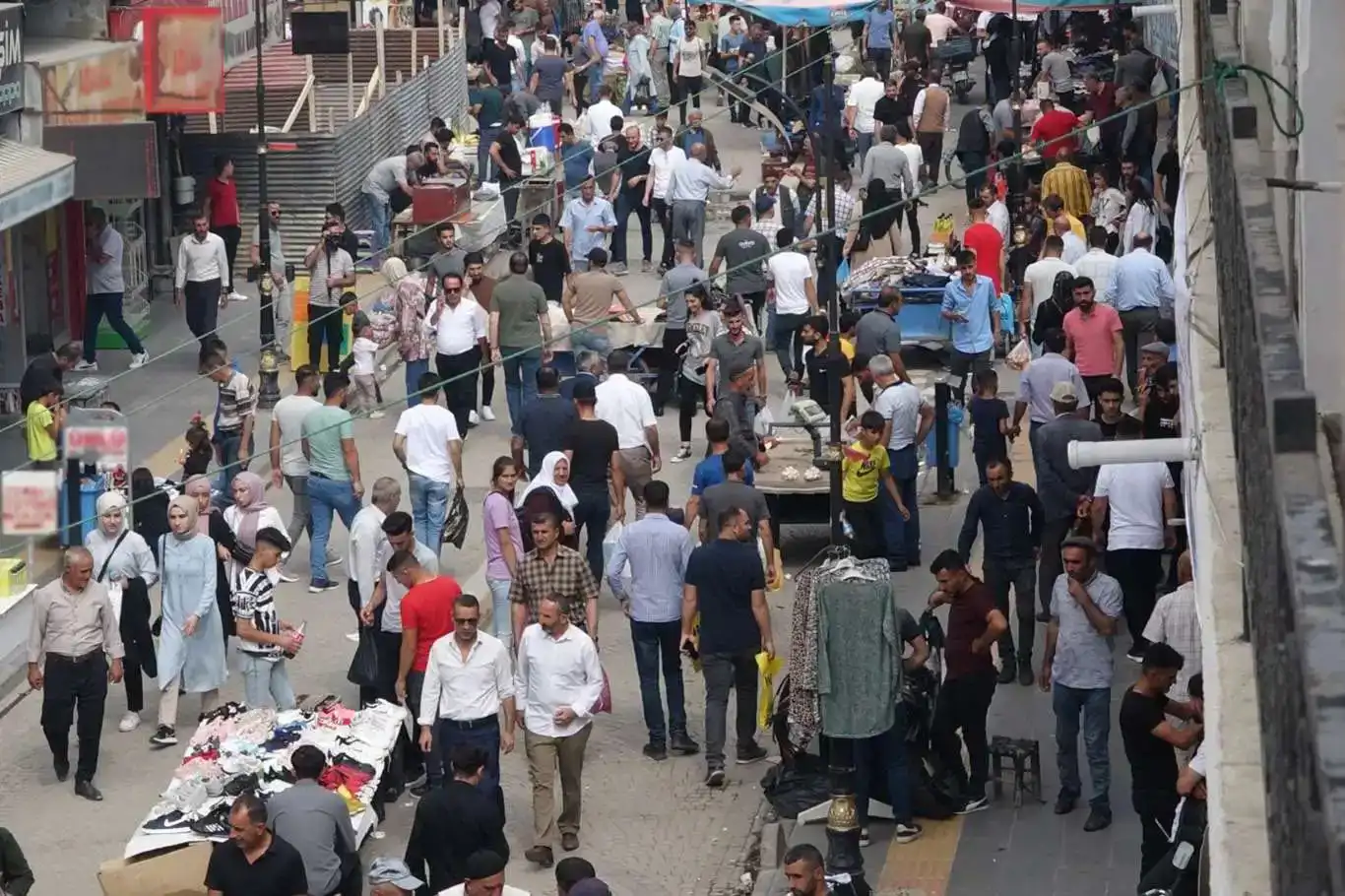 Türkiye'nin yüzde 15,1'i genç nüfus kategorisinde