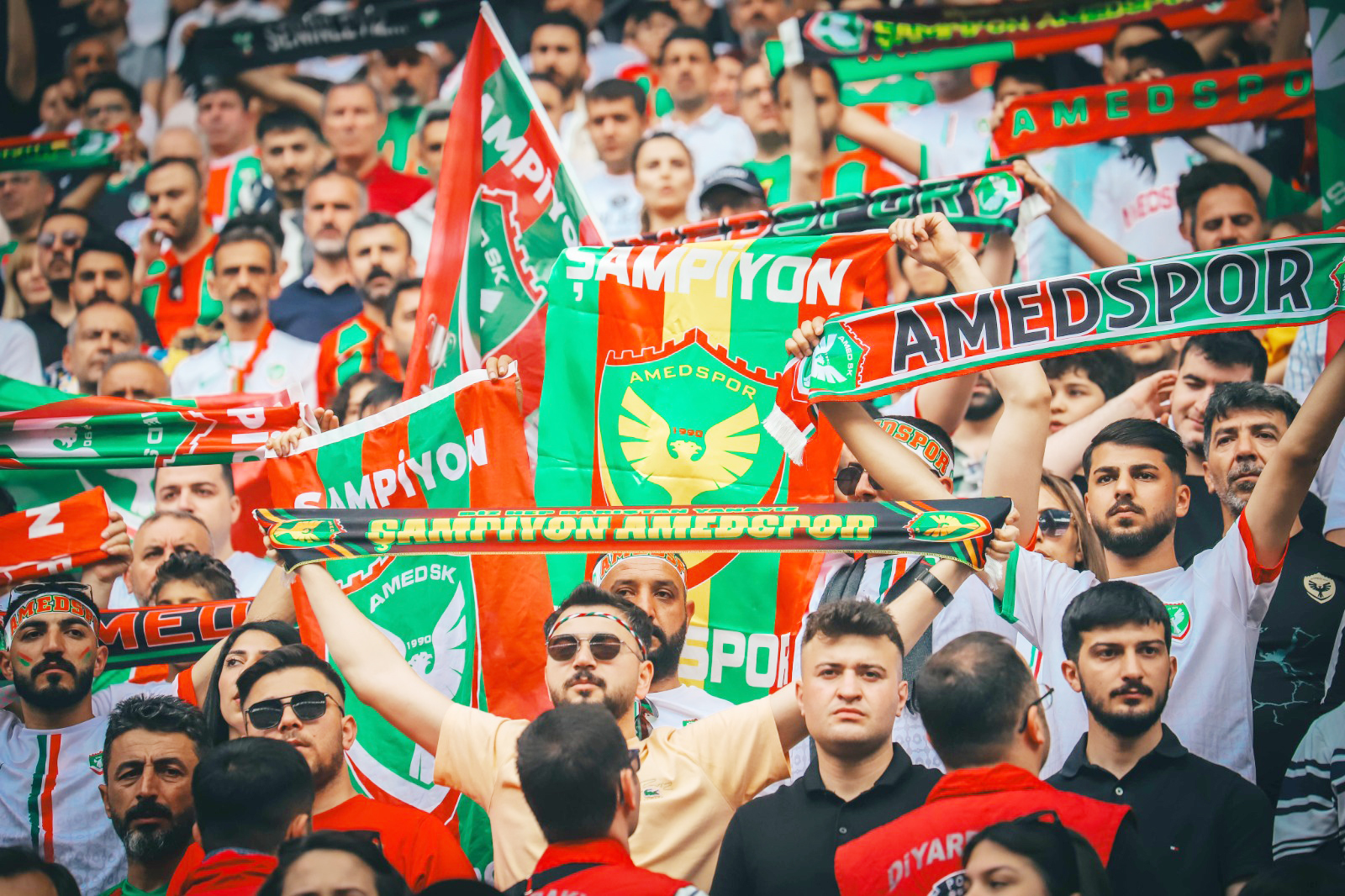 Amedspor'un rakipleri arasında İstanbul'dan 5 takım olacak!