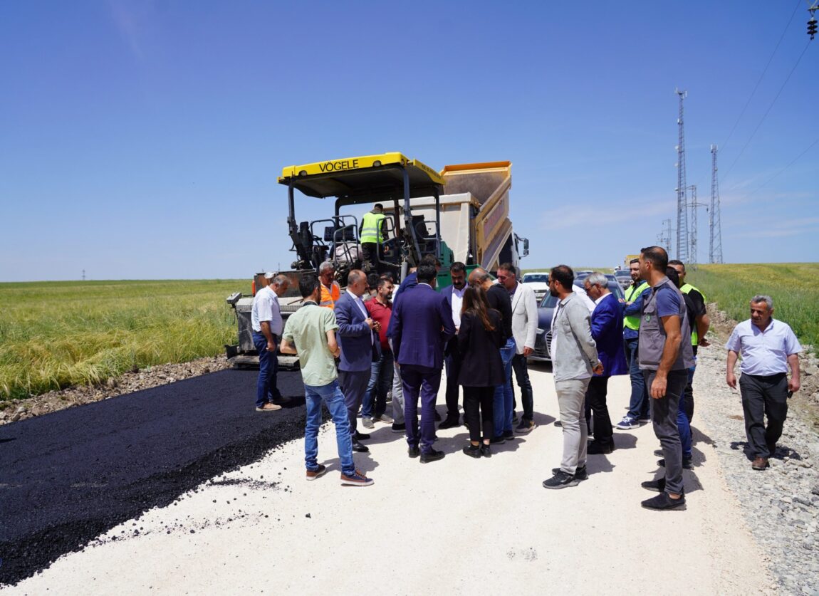 DBB Başkanı Hatun, Tanoğlu-Kozan-Sati grup yolundaki çalışmaları inceledi