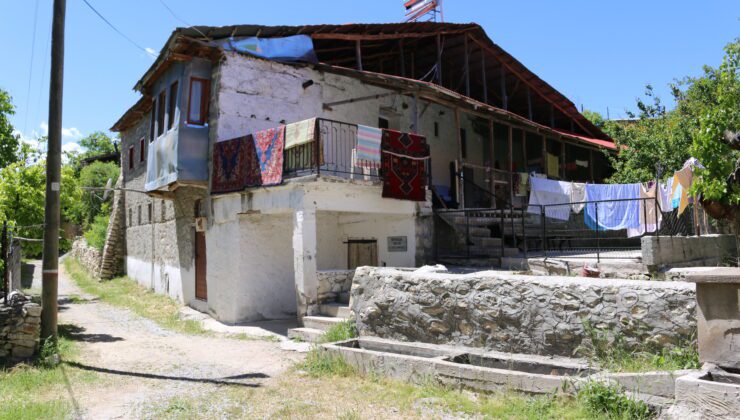 Türkiye’nin en eski cemevi depreme dayandı ama tadilat bekliyor