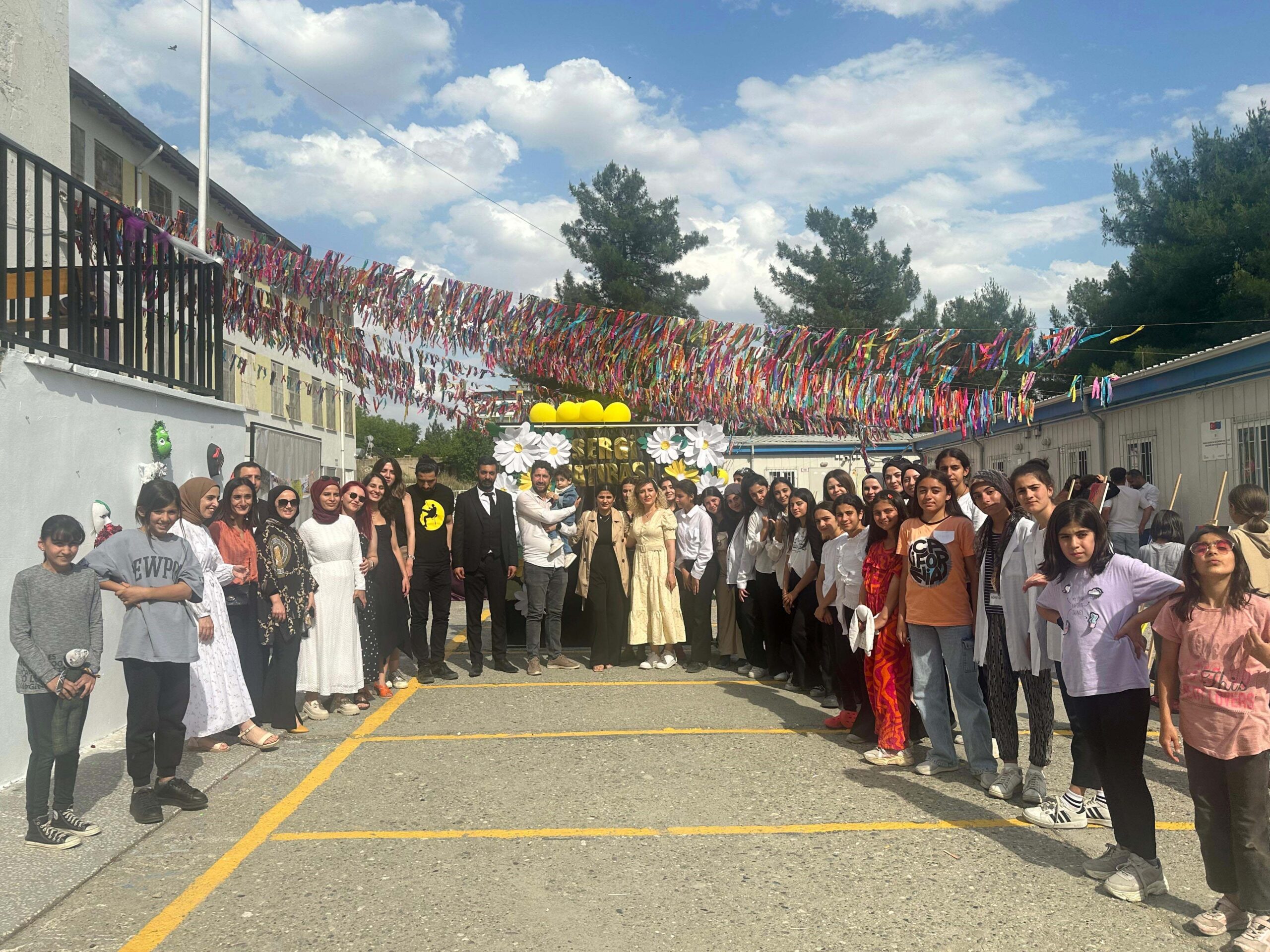 Diyarbakır'da Deniz bebek için fotoğraf sergisi açıldı