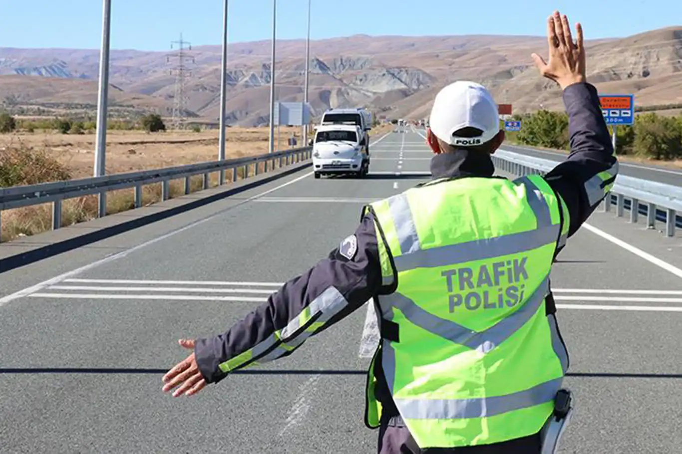 2 milyon araç denetlendi, 409 bin 987 işlem yapıldı