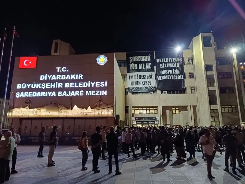 Diyarbakır’da kayyım protestosu