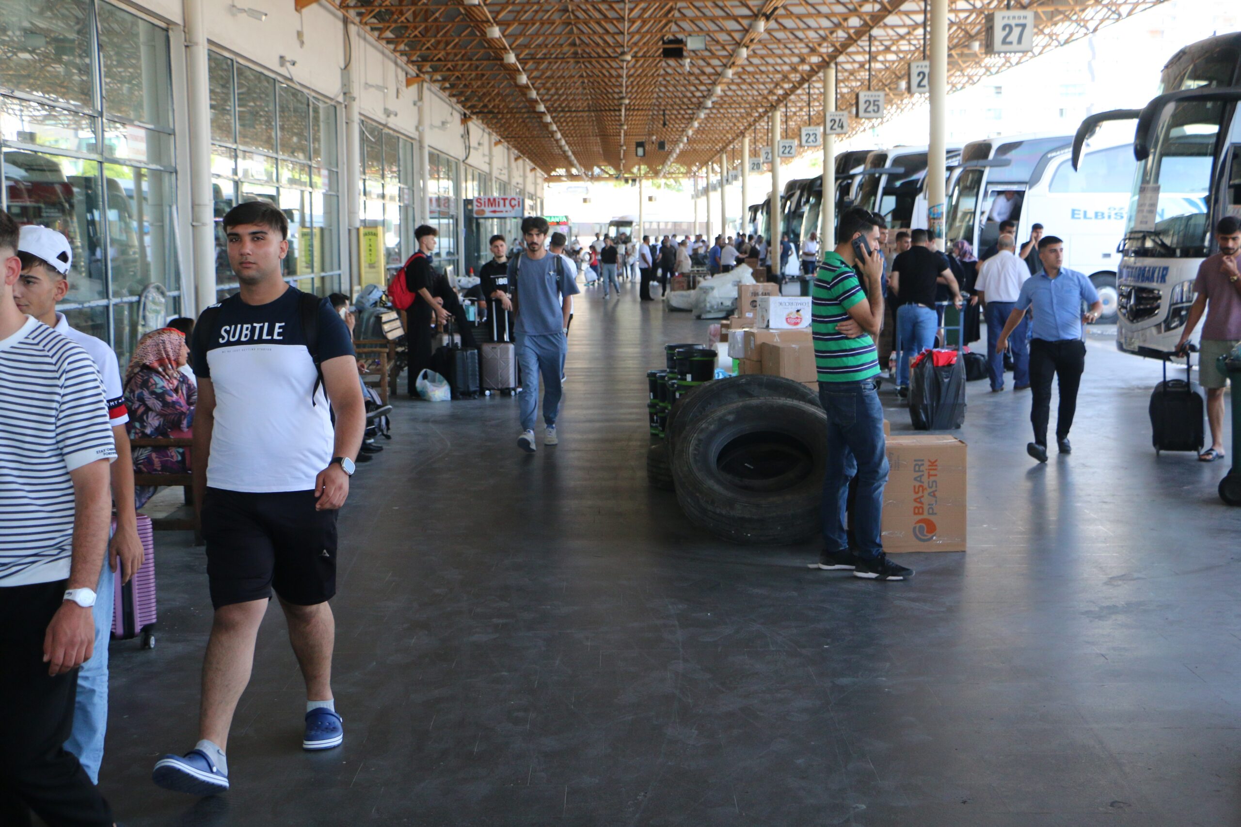 Diyarbakır Otogarı’nda bayram yoğunluğu başladı, denetimler arttı!