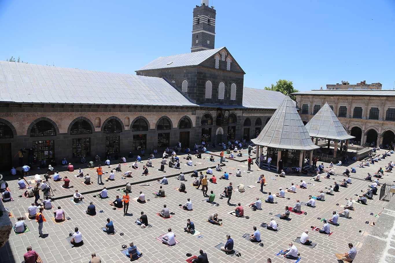 Diyarbakır’da bayram namazı saat kaçta?