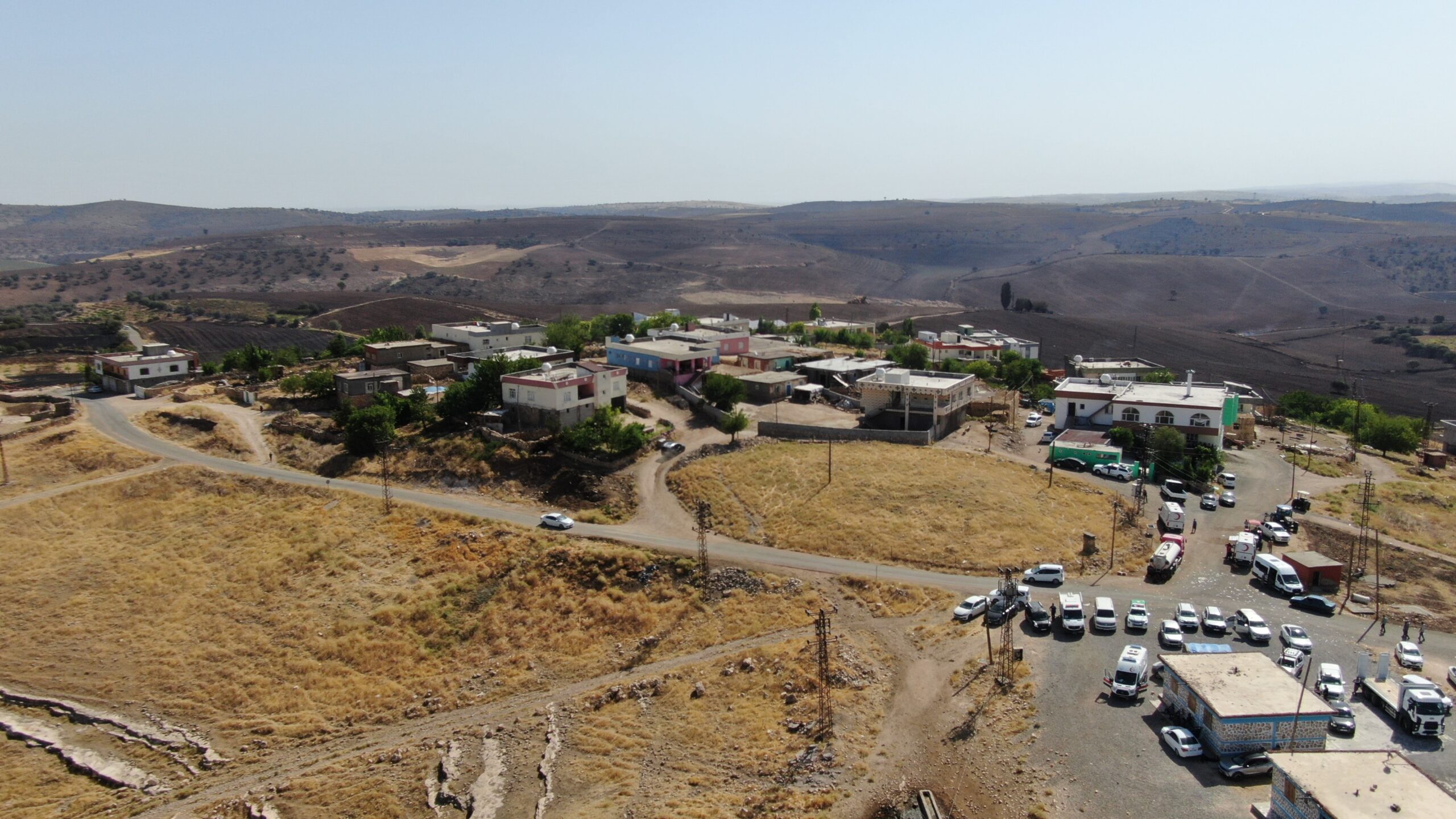 Diyarbakır'da yangında kül olan alanlar havadan böyle görüntülendi