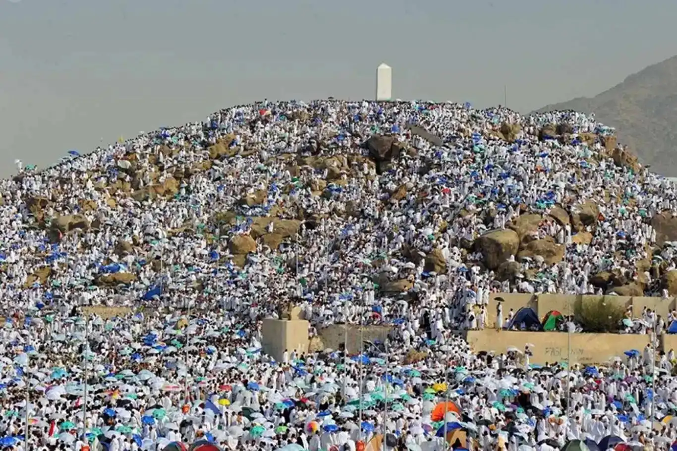 Suudi Arabistan'da Hac sırasında vefat edenlerin sayısı bini aştı