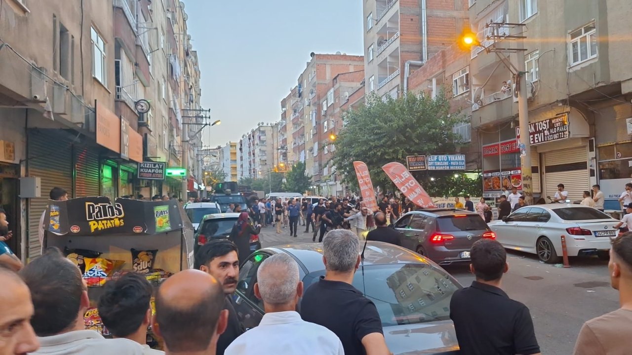 Diyarbakır'da iki grup arasında kavga: Polis havaya ateş açtı