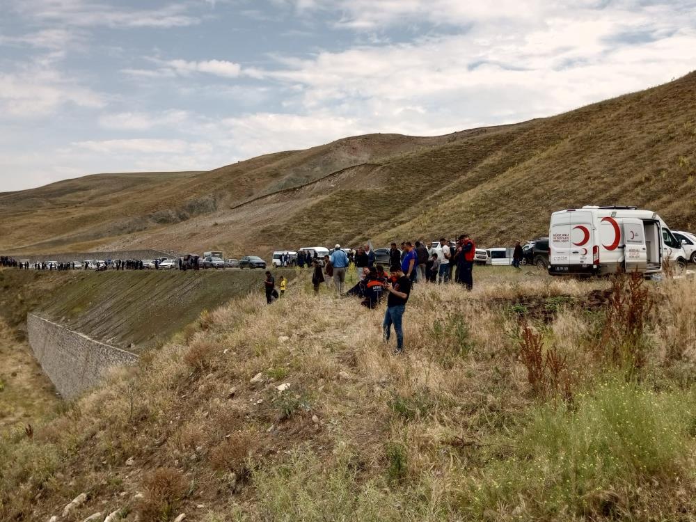 Sele kapılan çoban 30 kilometre sürüklendi