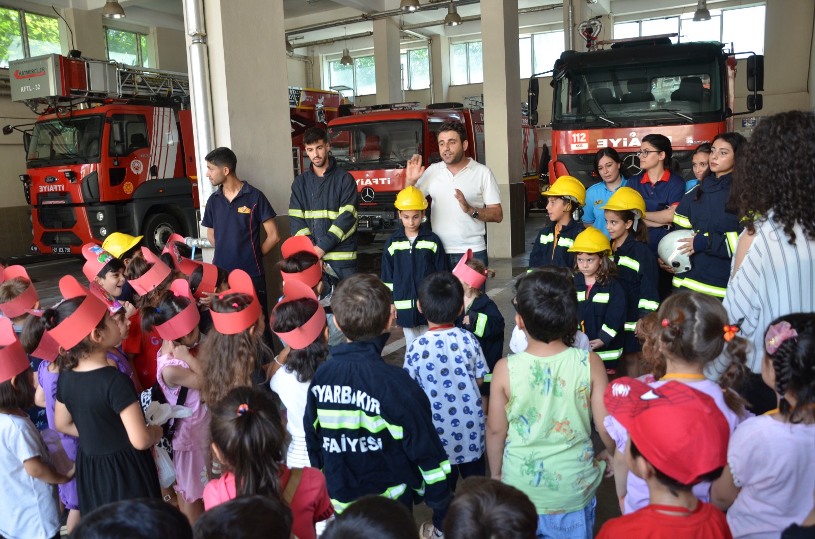 Diyarbakır’da 289 çocuğa itfaiye eğitimi verildi